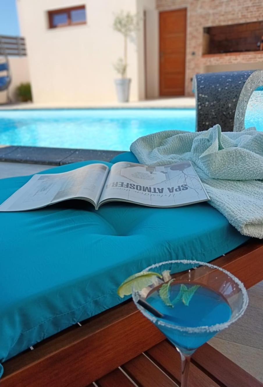 Holiday&Suite Klanac Вир Экстерьер фото